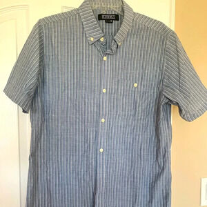 Mens Ezekiel size M light blue with white stripe short sleeve shirt like new